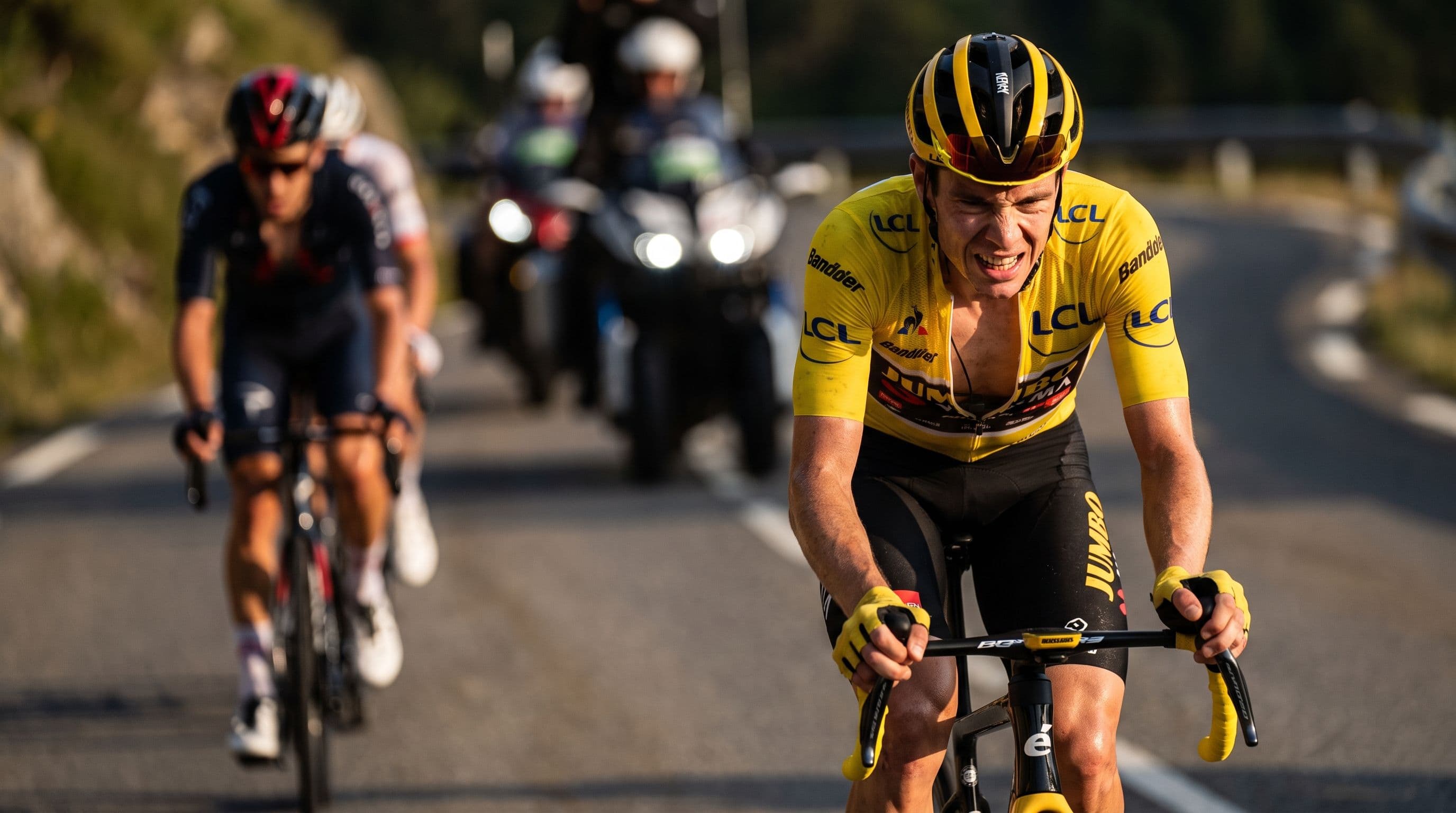 Stage 3 — Pogačar wins at Les Angles, takes yellow, Seixas 4th