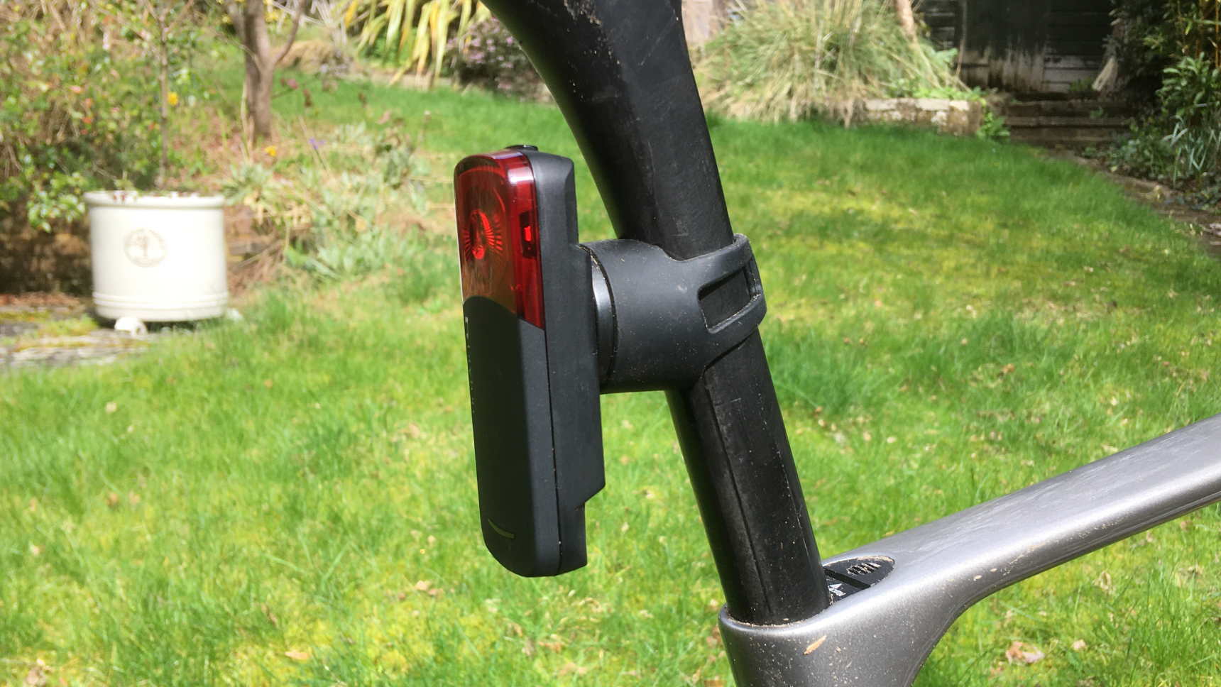 Bryton Gardia R300: Radar + Light with Garmin Compatibility