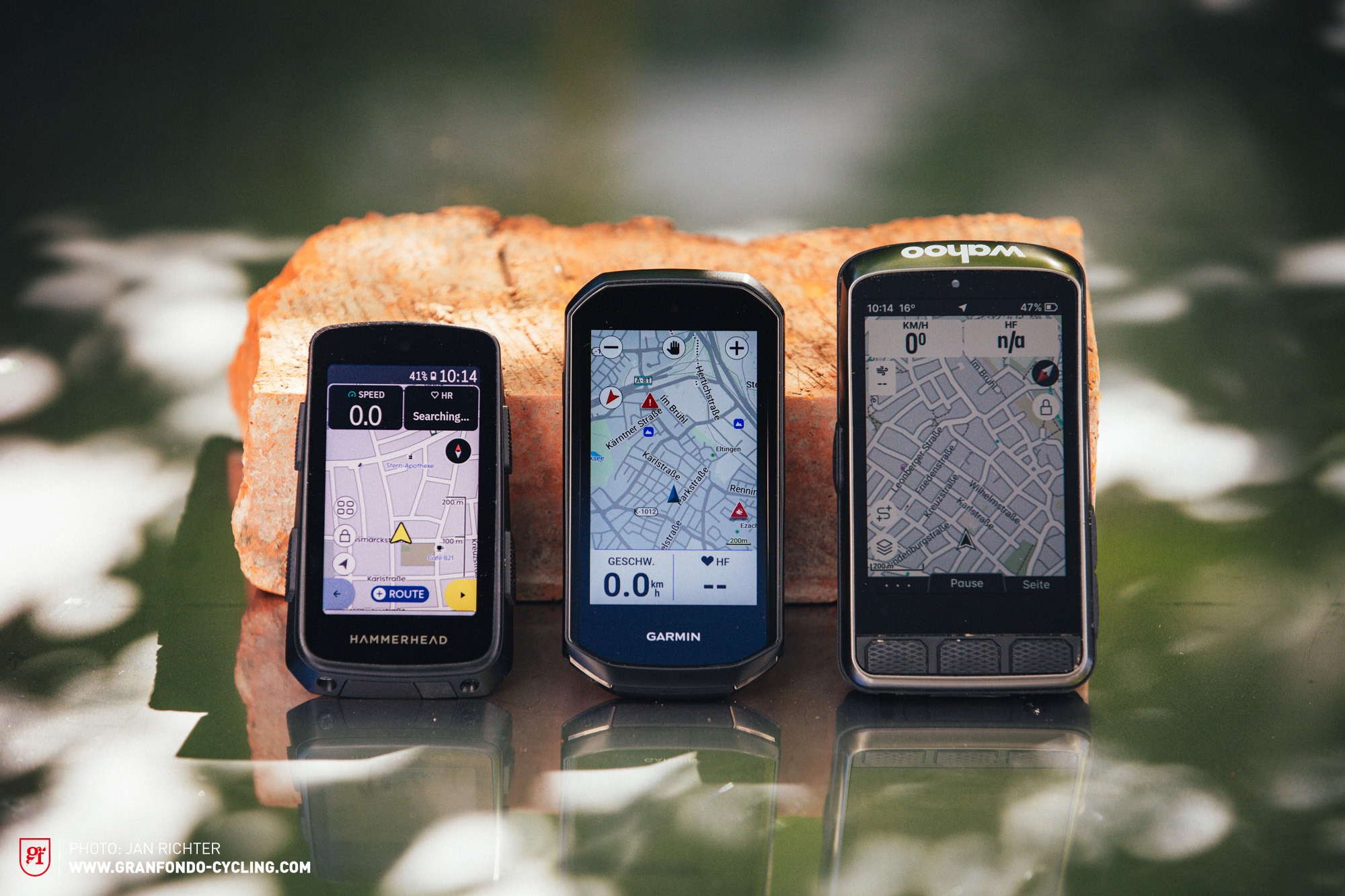 Hammerhead Karoo 3: 3.2" AMOLED + Android, But Loses the SIM Slot
