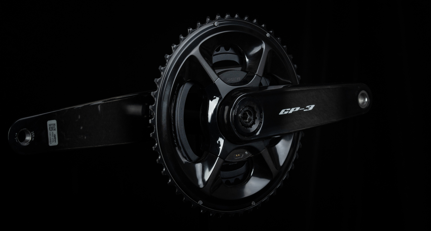 SIGEYI AXO SL installed on 110 BCD 4-bolt carbon crank with chainring — complete crank system